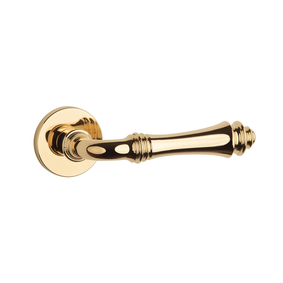Aprile Camelia R — Polished gold